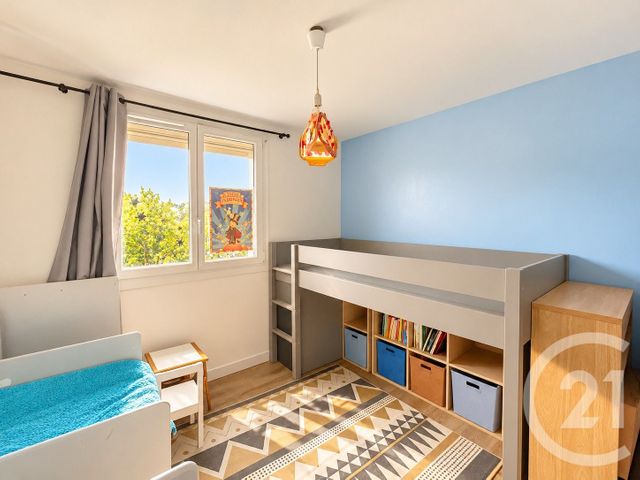 Appartement T4 à vendre - 4 pièces - 72.5 m2 - BORDEAUX - 33 - AQUITAINE - Century 21 Kadima Caudéran