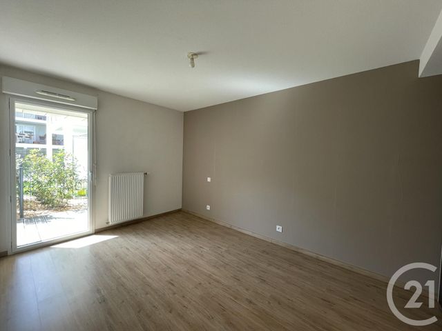 Afficher la photo en grand Appartement T2 à vendre - 2 pièces - 45.07 m2 - BORDEAUX - 33 - AQUITAINE - Century 21 Kadima Caudéran