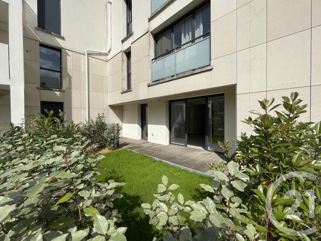 Afficher la photo en grand Appartement T2 à vendre - 2 pièces - 45.07 m2 - BORDEAUX - 33 - AQUITAINE - Century 21 Kadima Caudéran