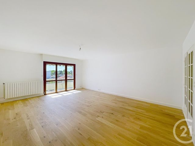 Appartement T5 à vendre - 5 pièces - 120.11 m2 - BORDEAUX - 33 - AQUITAINE - Century 21 Kadima Caudéran