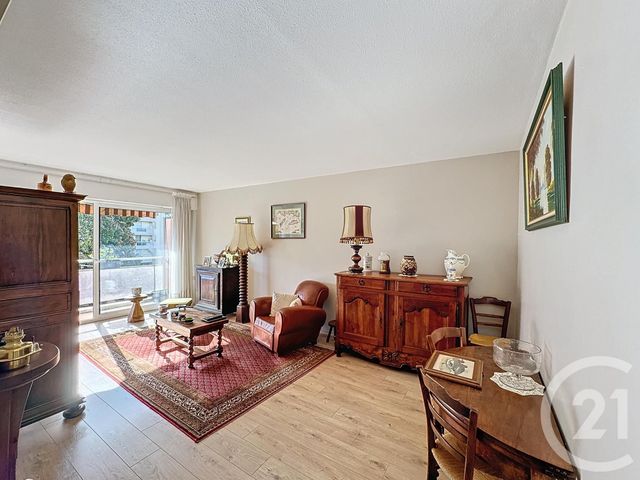 Appartement T3 à vendre - 3 pièces - 69.97 m2 - BORDEAUX - 33 - AQUITAINE - Century 21 Kadima Caudéran