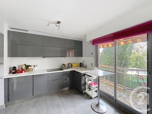 Appartement T5 à vendre - 6 pièces - 123.79 m2 - BORDEAUX - 33 - AQUITAINE - Century 21 Kadima Caudéran