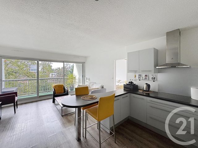 Appartement F2 à vendre - 2 pièces - 39.8 m2 - BORDEAUX - 33 - AQUITAINE - Century 21 Kadima Caudéran