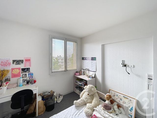 Afficher la photo en grand Appartement T4 à vendre - 4 pièces - 80.44 m2 - BORDEAUX - 33 - AQUITAINE - Century 21 Kadima Caudéran