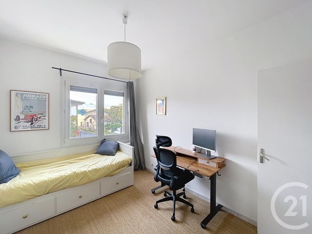 Appartement à vendre - 4 pièces - 91.05 m2 - BORDEAUX - 33 - AQUITAINE - Century 21 Kadima Caudéran