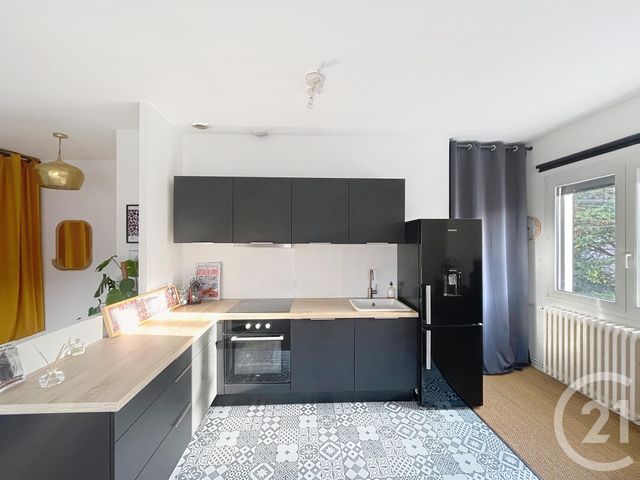 Appartement à vendre - 4 pièces - 91.05 m2 - BORDEAUX - 33 - AQUITAINE - Century 21 Kadima Caudéran
