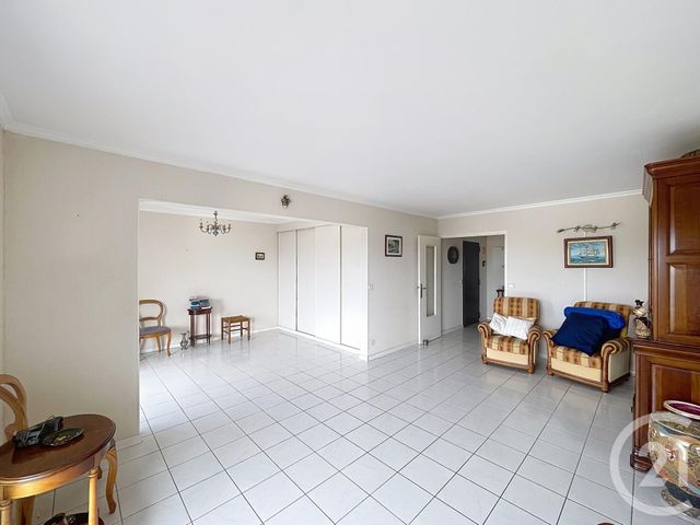 Afficher la photo en grand Appartement T5 à vendre - 5 pièces - 98.76 m2 - BORDEAUX - 33 - AQUITAINE - Century 21 Kadima Caudéran