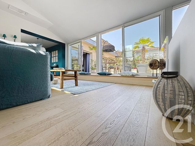 Appartement T3 à vendre - 3 pièces - 75.87 m2 - BORDEAUX - 33 - AQUITAINE - Century 21 Kadima Caudéran