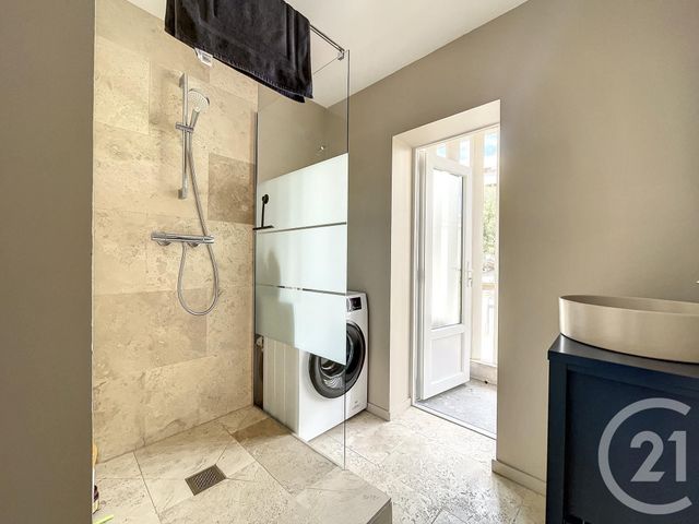 Afficher la photo en grand Appartement T5 à vendre - 5 pièces - 81.6 m2 - BORDEAUX - 33 - AQUITAINE - Century 21 Kadima Caudéran