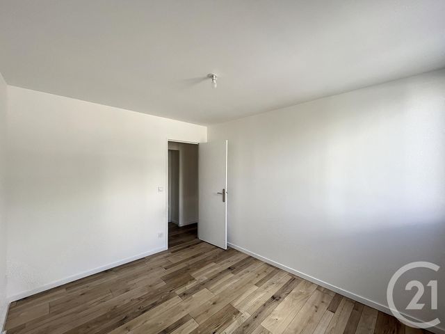 Afficher la photo en grand Appartement T5 à vendre - 5 pièces - 81.6 m2 - BORDEAUX - 33 - AQUITAINE - Century 21 Kadima Caudéran