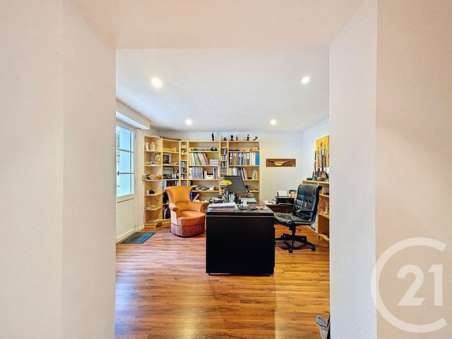 maison à vendre - 8 pièces - 238.0 m2 - BORDEAUX - 33 - AQUITAINE - Century 21 Kadima Caudéran