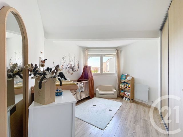 Appartement T3 à vendre - 3 pièces - 72.52 m2 - BORDEAUX - 33 - AQUITAINE - Century 21 Kadima Caudéran
