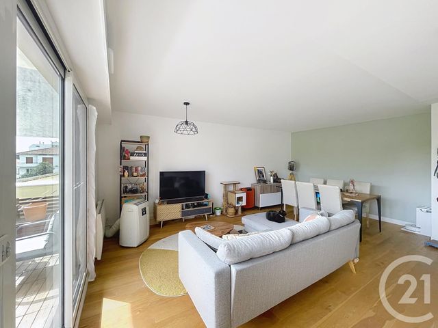 Appartement F3 à vendre - 3 pièces - 63.27 m2 - BORDEAUX - 33 - AQUITAINE - Century 21 Kadima Caudéran