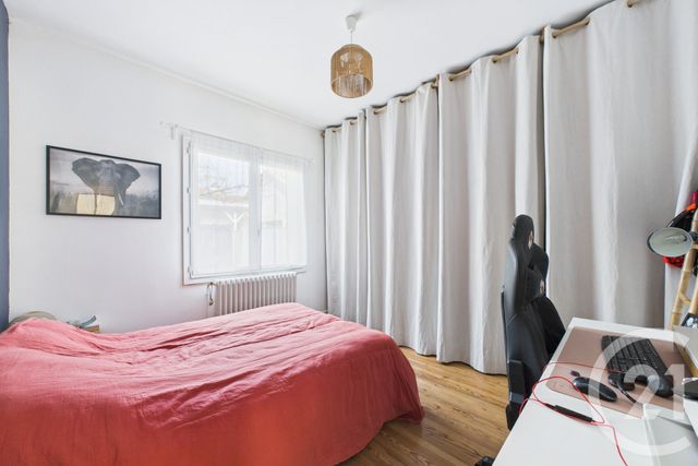 Afficher la photo en grand Appartement T3 à vendre - 3 pièces - 58.2 m2 - BORDEAUX - 33 - AQUITAINE - Century 21 Kadima Caudéran