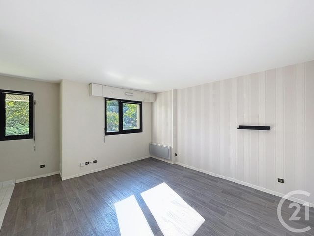 Appartement T1 à vendre - 1 pièce - 32.19 m2 - BORDEAUX - 33 - AQUITAINE - Century 21 Kadima Caudéran