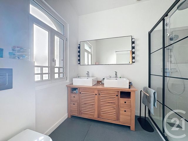 Appartement T5 à vendre - 5 pièces - 145.26 m2 - BORDEAUX - 33 - AQUITAINE - Century 21 Kadima Caudéran