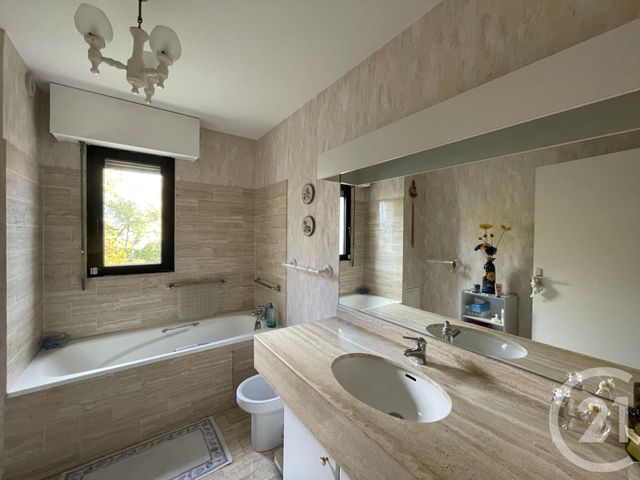 Appartement F4 à vendre - 4 pièces - 110.28 m2 - BORDEAUX - 33 - AQUITAINE - Century 21 Kadima Caudéran