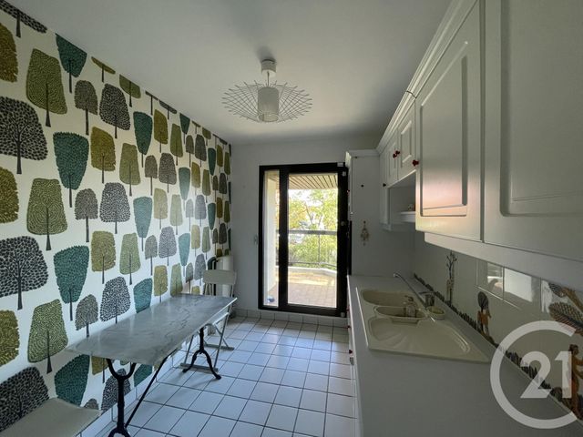 Appartement F4 à vendre - 4 pièces - 110.28 m2 - BORDEAUX - 33 - AQUITAINE - Century 21 Kadima Caudéran