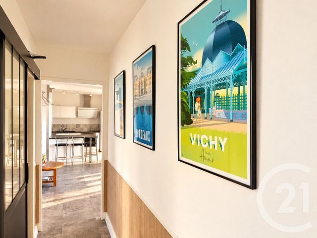Appartement T4 à vendre - 4 pièces - 68.71 m2 - BORDEAUX - 33 - AQUITAINE - Century 21 Kadima Caudéran