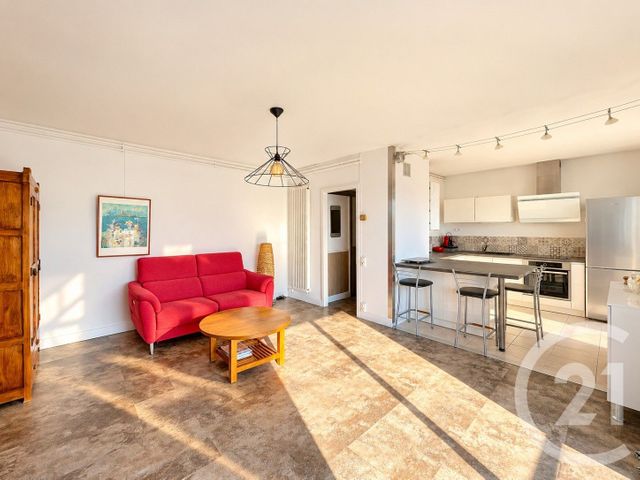 Appartement T4 à vendre - 4 pièces - 68.71 m2 - BORDEAUX - 33 - AQUITAINE - Century 21 Kadima Caudéran