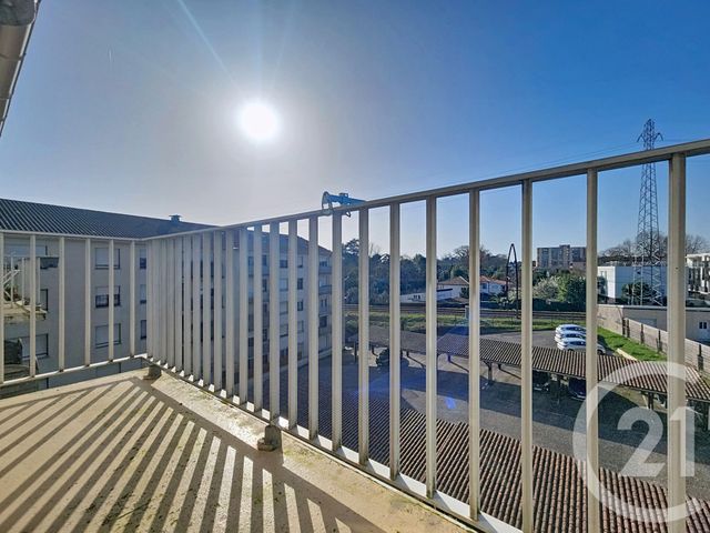 Appartement T2 à vendre - 2 pièces - 48.2 m2 - BORDEAUX - 33 - AQUITAINE - Century 21 Kadima Caudéran