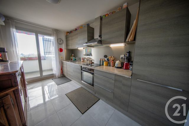 Appartement à vendre - 3 pièces - 74.53 m2 - BORDEAUX - 33 - AQUITAINE - Century 21 Kadima Caudéran