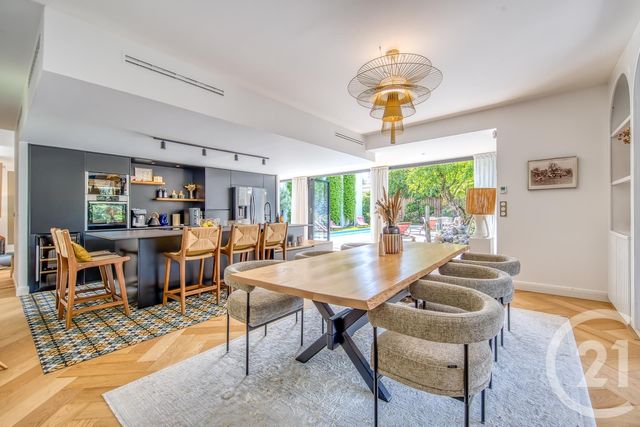 maison à vendre - 8 pièces - 280.0 m2 - BORDEAUX - 33 - AQUITAINE - Century 21 Kadima Caudéran