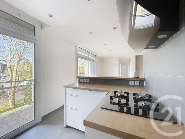 Appartement T4 à vendre - 4 pièces - 66.82 m2 - BORDEAUX - 33 - AQUITAINE - Century 21 Kadima Caudéran