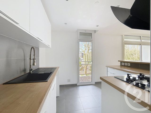 Appartement T4 à vendre - 4 pièces - 66.82 m2 - BORDEAUX - 33 - AQUITAINE - Century 21 Kadima Caudéran