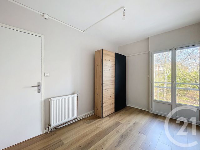 Appartement T4 à vendre - 4 pièces - 66.82 m2 - BORDEAUX - 33 - AQUITAINE - Century 21 Kadima Caudéran