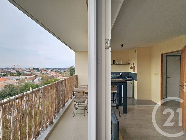 Appartement T2 à vendre - 2 pièces - 33.69 m2 - BORDEAUX - 33 - AQUITAINE - Century 21 Kadima Caudéran