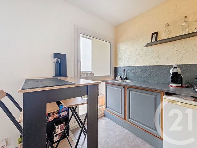 Appartement T2 à vendre - 2 pièces - 33.69 m2 - BORDEAUX - 33 - AQUITAINE - Century 21 Kadima Caudéran