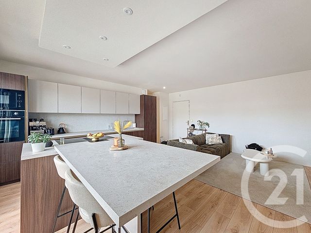 Appartement T3 à vendre - 3 pièces - 62.0 m2 - BORDEAUX - 33 - AQUITAINE - Century 21 Kadima Caudéran