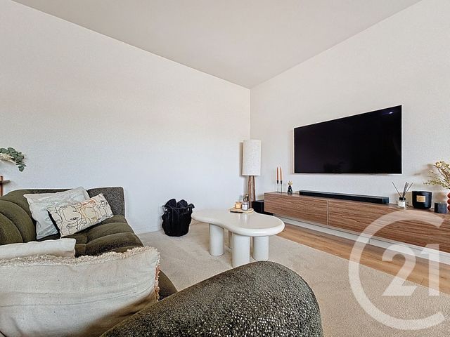 Appartement T3 à vendre - 3 pièces - 62.0 m2 - BORDEAUX - 33 - AQUITAINE - Century 21 Kadima Caudéran