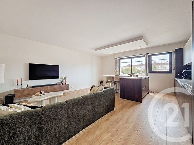 Appartement T3 à vendre - 3 pièces - 62.0 m2 - BORDEAUX - 33 - AQUITAINE - Century 21 Kadima Caudéran