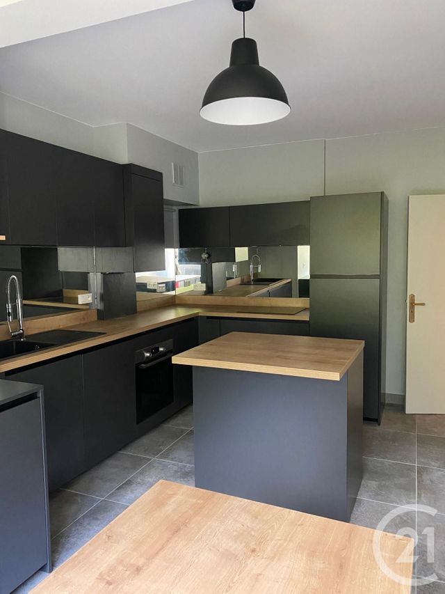 Appartement F4 à vendre - 4 pièces - 131.42 m2 - BORDEAUX - 33 - AQUITAINE - Century 21 Kadima Caudéran