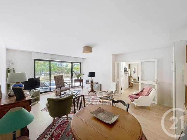 Appartement T3 à vendre - 3 pièces - 71.0 m2 - BORDEAUX - 33 - AQUITAINE - Century 21 Kadima Caudéran