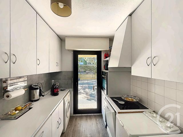Appartement T3 à vendre - 3 pièces - 71.0 m2 - BORDEAUX - 33 - AQUITAINE - Century 21 Kadima Caudéran