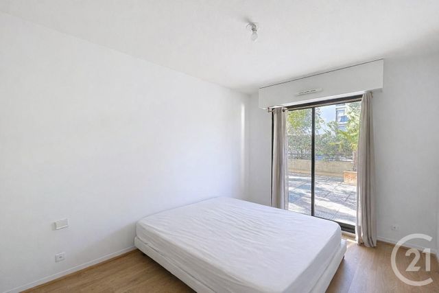 Appartement T3 à vendre - 3 pièces - 71.0 m2 - BORDEAUX - 33 - AQUITAINE - Century 21 Kadima Caudéran