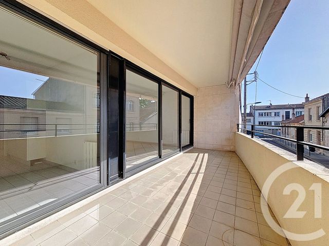 Appartement T3 à vendre - 3 pièces - 81.42 m2 - BORDEAUX - 33 - AQUITAINE - Century 21 Kadima Caudéran