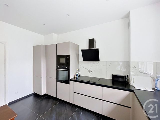 Appartement T5 à vendre - 5 pièces - 147.3 m2 - BORDEAUX - 33 - AQUITAINE - Century 21 Kadima Caudéran