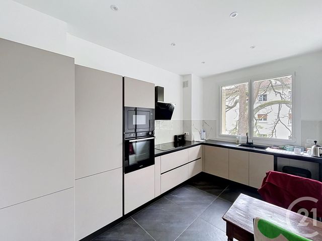 Appartement T5 à vendre - 5 pièces - 147.3 m2 - BORDEAUX - 33 - AQUITAINE - Century 21 Kadima Caudéran