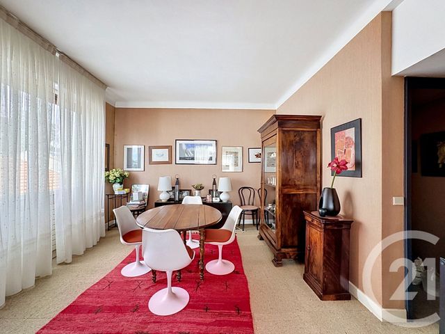 Appartement T5 à vendre - 5 pièces - 106.0 m2 - BORDEAUX - 33 - AQUITAINE - Century 21 Kadima Caudéran