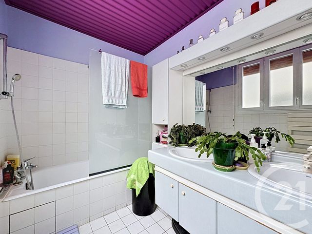 Appartement T5 à vendre - 5 pièces - 106.0 m2 - BORDEAUX - 33 - AQUITAINE - Century 21 Kadima Caudéran