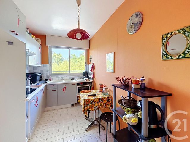Appartement à vendre - 2 pièces - 48.12 m2 - BORDEAUX - 33 - AQUITAINE - Century 21 Kadima Caudéran