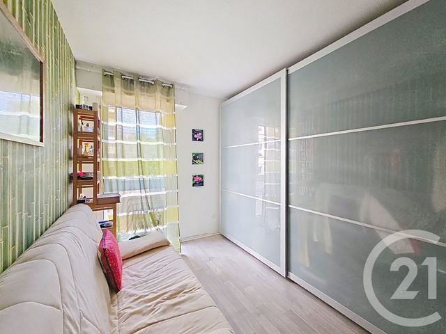 Appartement T4 à vendre - 4 pièces - 83.4 m2 - BORDEAUX - 33 - AQUITAINE - Century 21 Kadima Caudéran