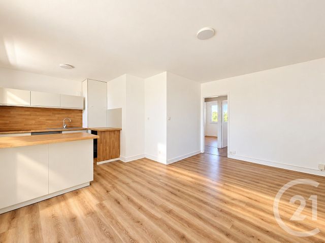 Appartement T4 à vendre - 4 pièces - 67.66 m2 - BORDEAUX - 33 - AQUITAINE - Century 21 Kadima Caudéran