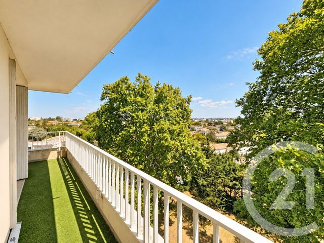 Appartement T4 à vendre - 4 pièces - 67.66 m2 - BORDEAUX - 33 - AQUITAINE - Century 21 Kadima Caudéran