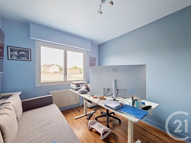 Appartement T3 à vendre - 3 pièces - 65.0 m2 - BORDEAUX - 33 - AQUITAINE - Century 21 Kadima Caudéran