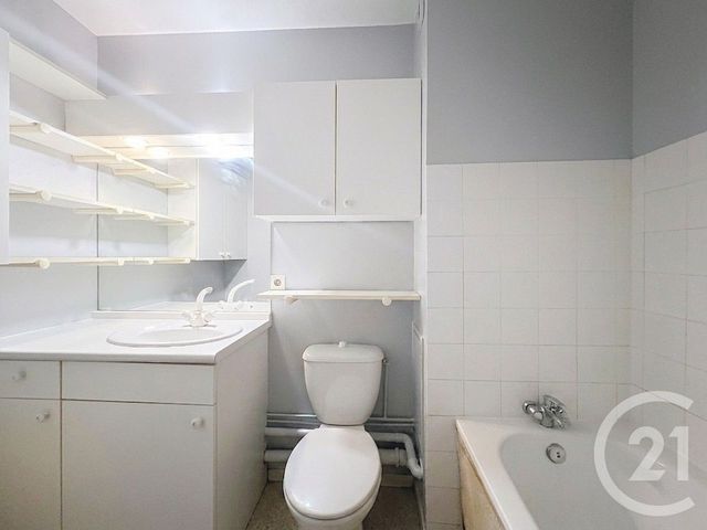 Appartement T2 à vendre - 2 pièces - 46.45 m2 - BORDEAUX - 33 - AQUITAINE - Century 21 Kadima Caudéran